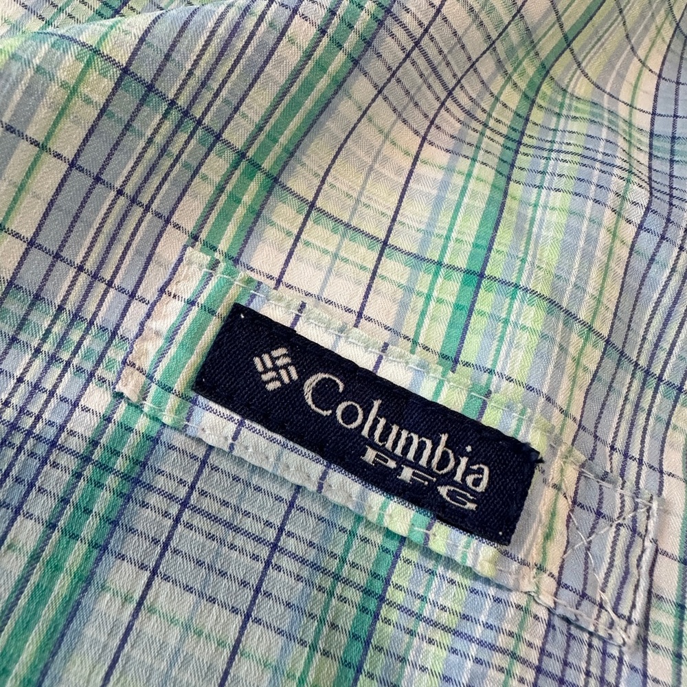 Columbia Women’s PFG Button Down Shirt Size Large Plaid - Picture 6 of 11